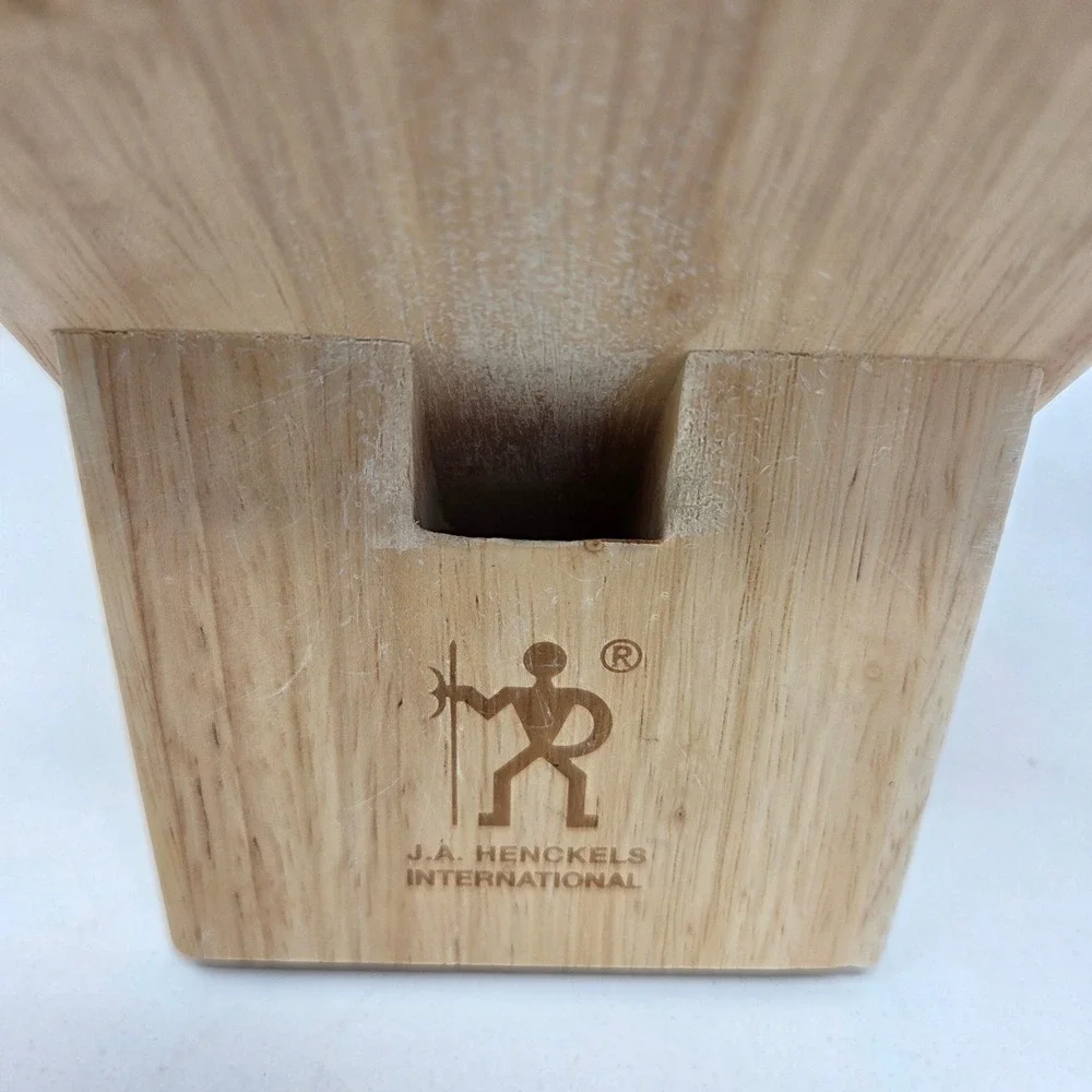J.A. Henckels International 11 Slot Knife Block 35100-112 Wood Natural